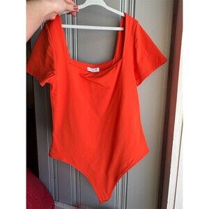 Aritzia Contour Bodysuit Womens Size L Bright Orange Square Neck Short
